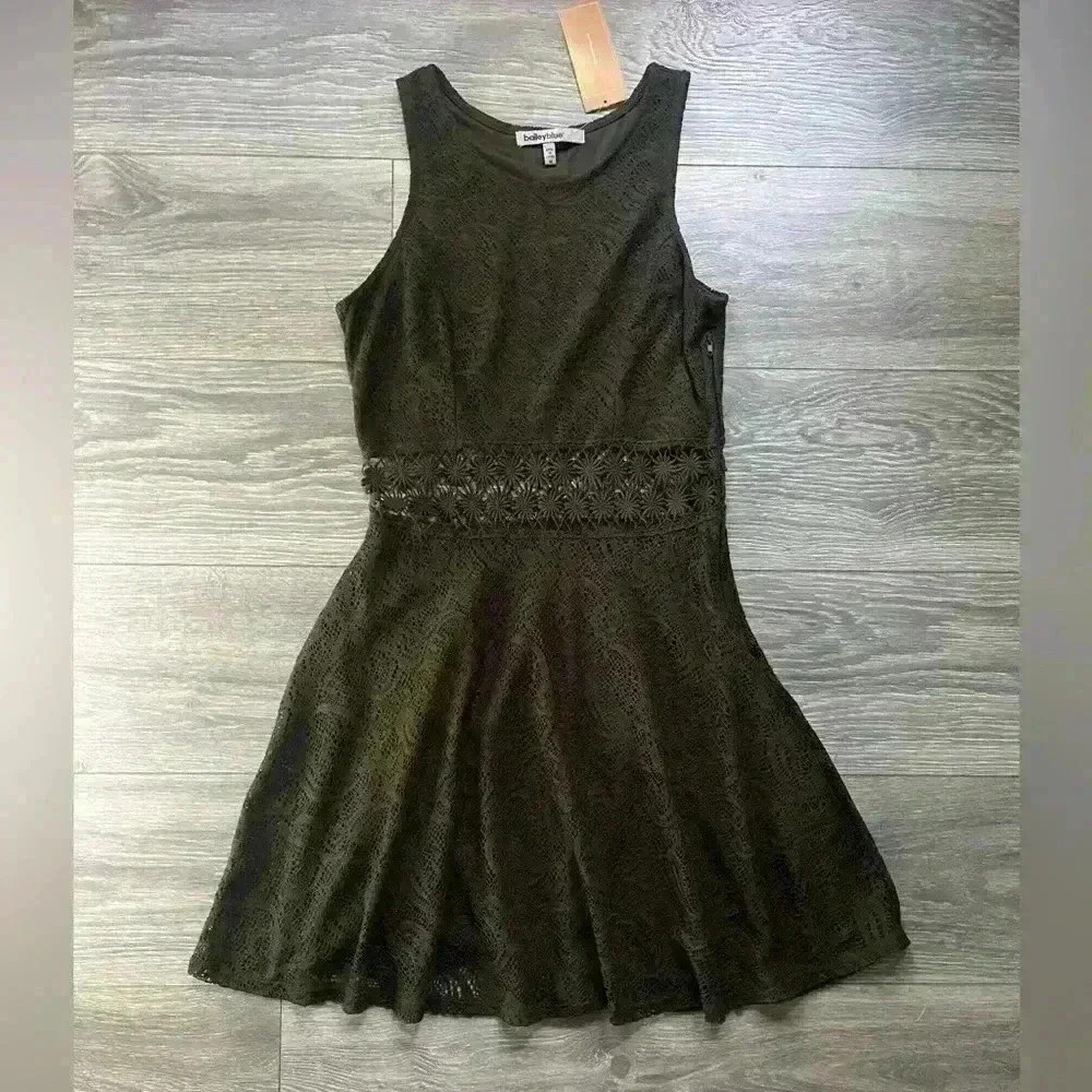 NWT Bailey Blue Fit and Flare Army Green Sleeveless Lace Crotchet Dress Size M